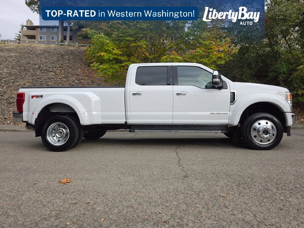 Used 2022 White Ford XLT image 4