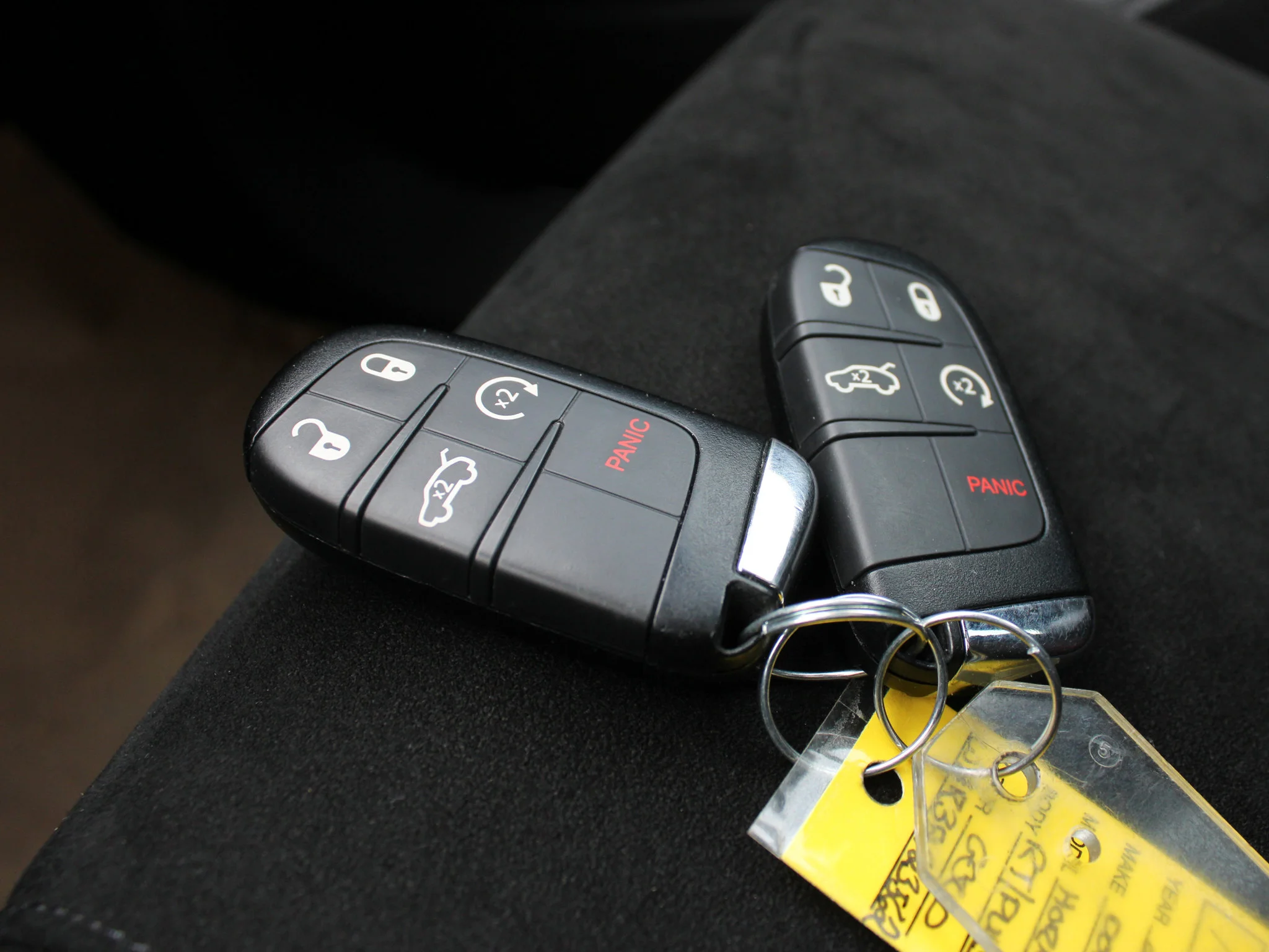 Certified Used 2024 Gold Dodge R/T Plus* PHEV EAWD | Remote Start | Heated Seats | Adaptive Cruise | Apple CarPlay | 360 Camera image 31