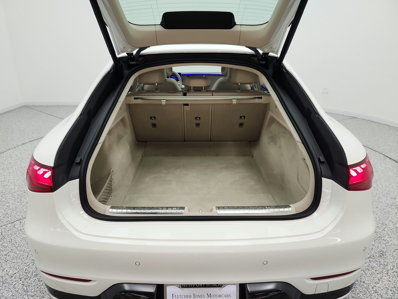 Used 2023 Polar White Mercedes-Benz EQS 450+ Sedan image 18