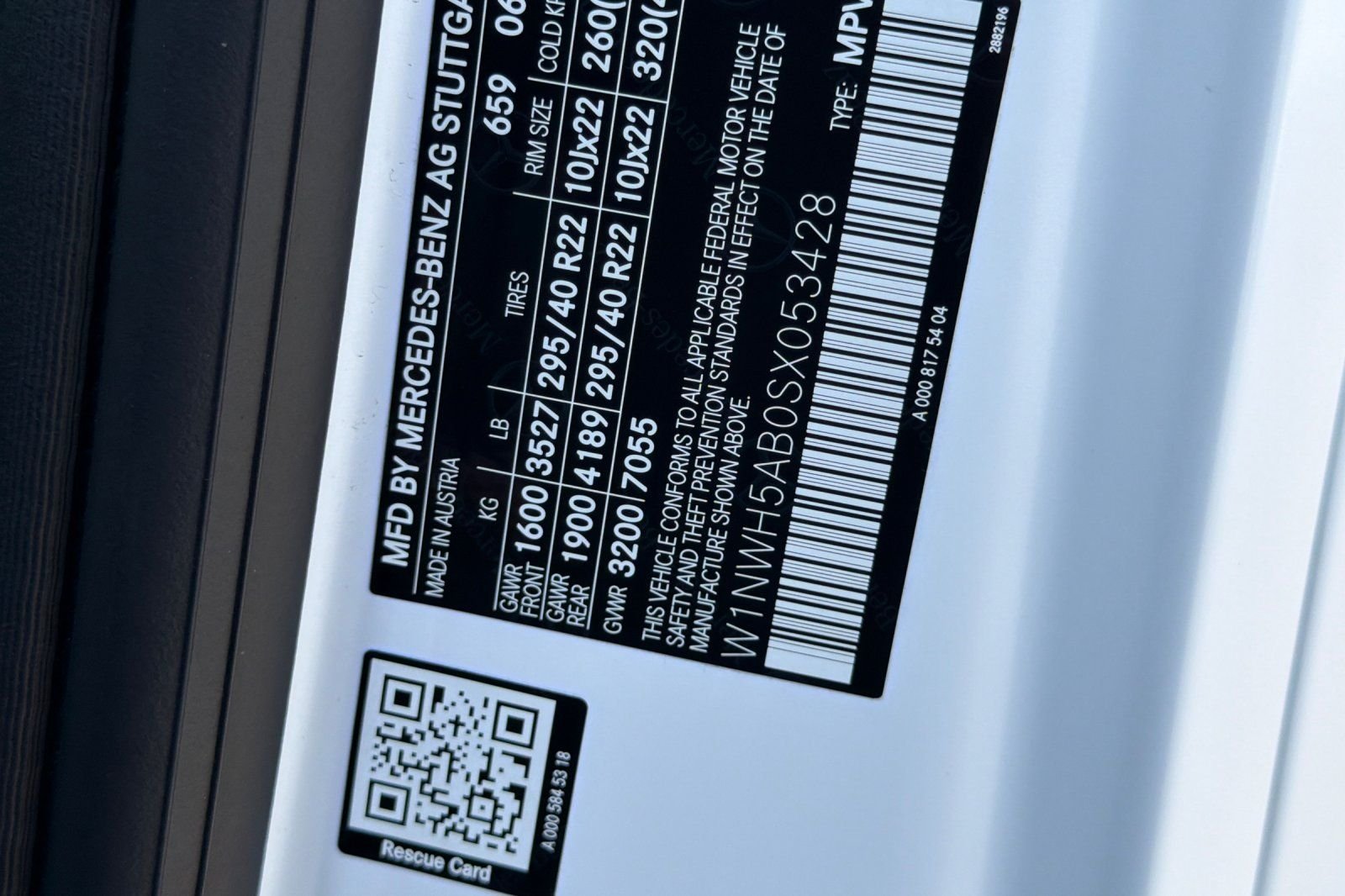 Certified Used 2025 White Mercedes-Benz G 63 AMG® image 39