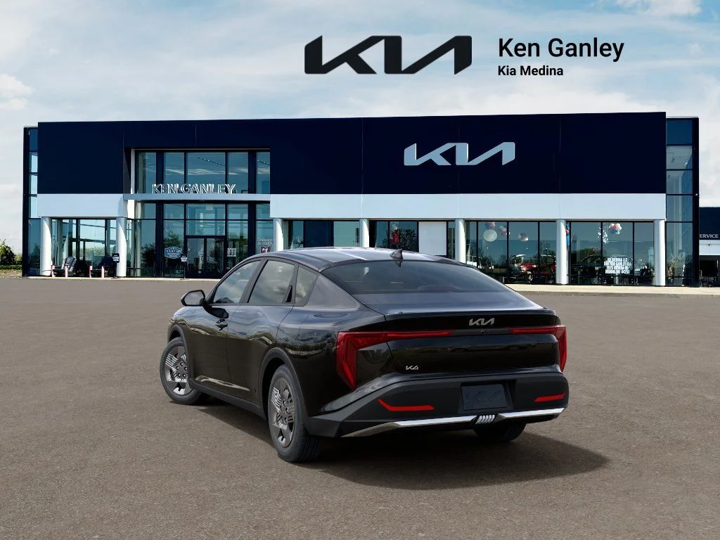 New 2026 Aurora Black Pearl Kia LX image 4