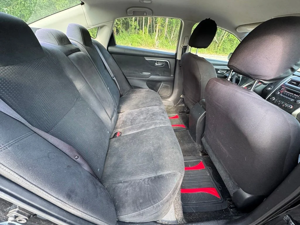 Used 2014 Black Nissan 2.5 S image 14