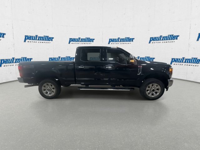 Used 2018 Shadow Black Ford Lariat image 3