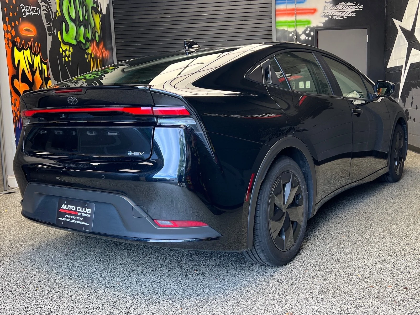 Used 2025 Midnight Black Metallic (218) Toyota LE image 6