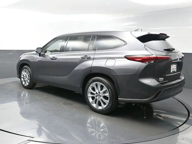 Used 2021 Gray Toyota Limited image 5