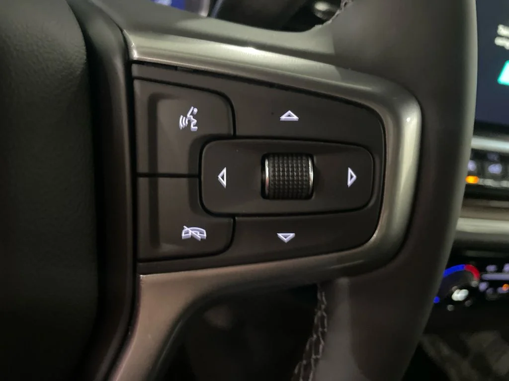 New 2026 Sterling Gray Metallic Chevrolet LT (2FL) image 15