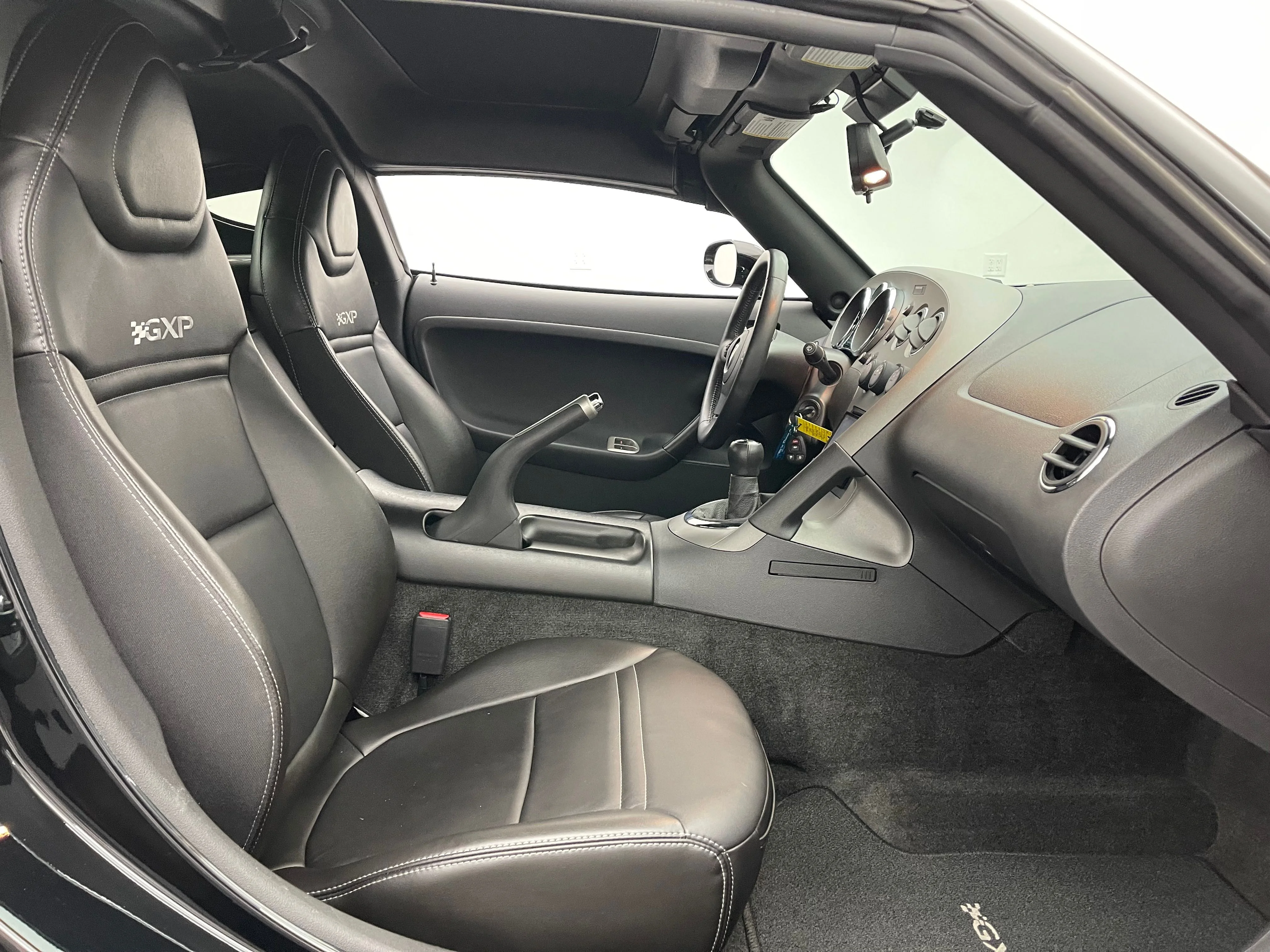 Used 2009 Mysterious (Black) Pontiac GXP image 26