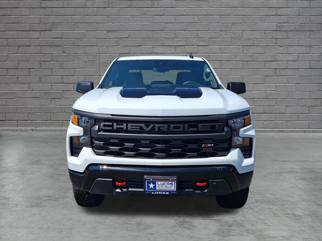 New 2026 Summit White Chevrolet Custom Trail Boss image 2