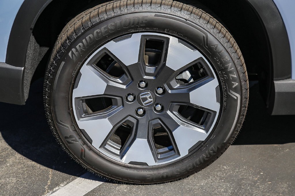 New 2026 Sonic Gray Pearl Honda Elite image 9