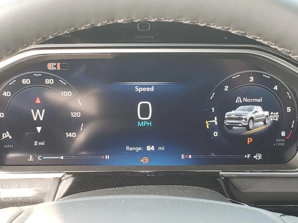 New 2026 White Chevrolet LT image 30