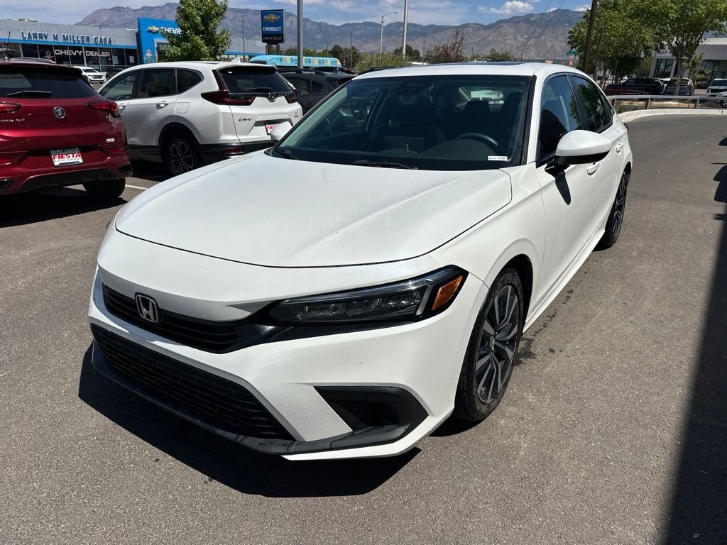 Used 2024  Honda EX image 1