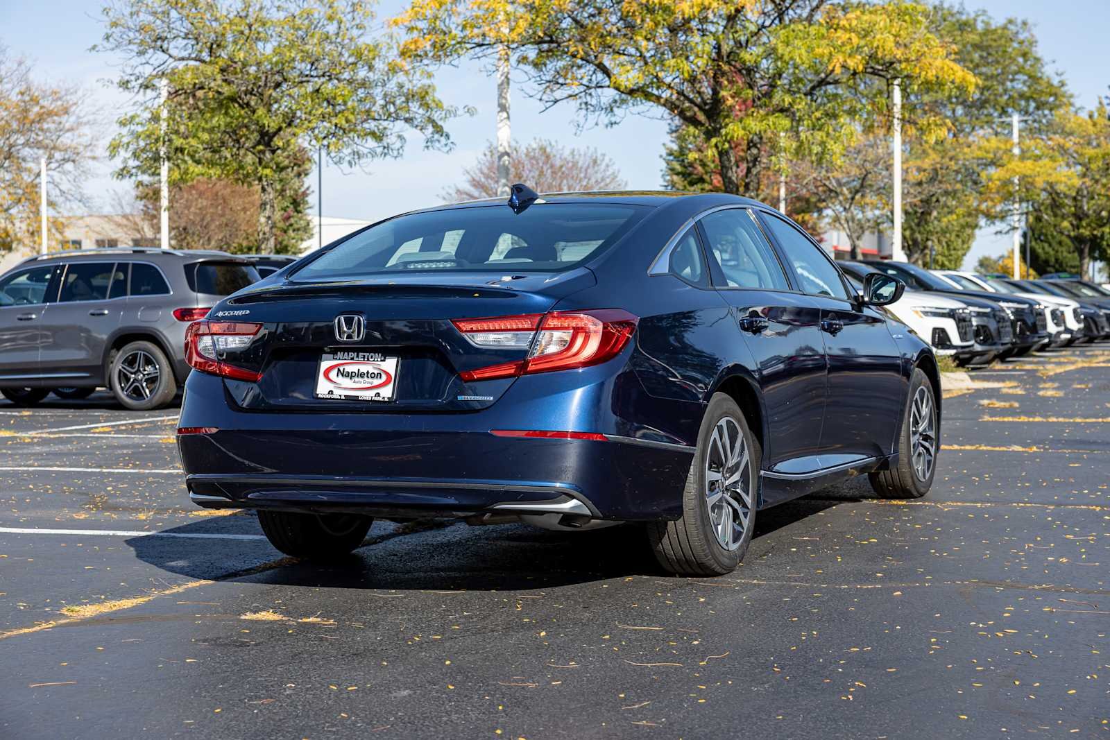 Used 2020 Obsidian Blue Pearl Honda EX image 7