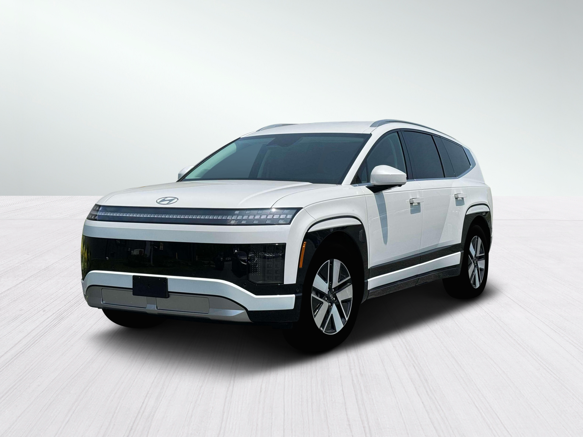 2026 Hyundai Ioniq 9 SEL AWD's photo
