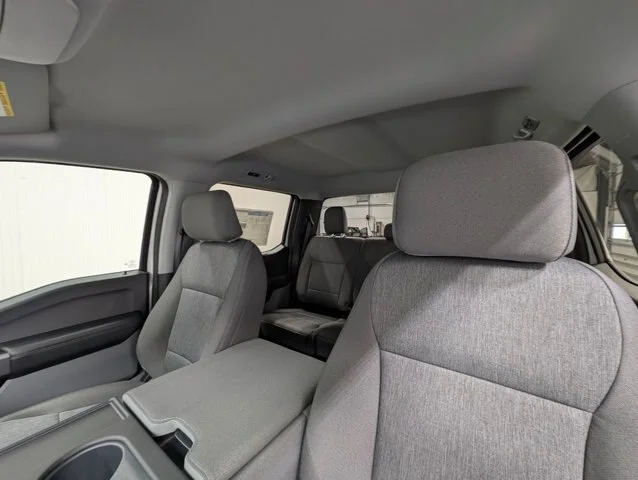 New 2026 Oxford White Ford F-250® XL image 53
