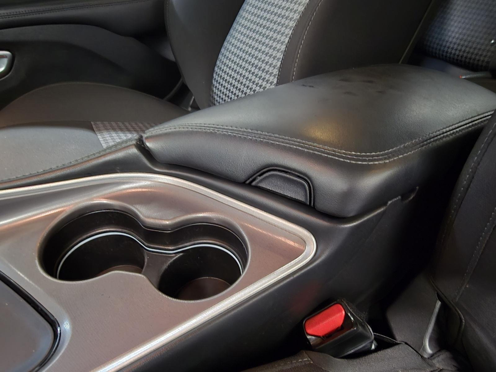 2022 Dodge Challenger GT - Photo 32