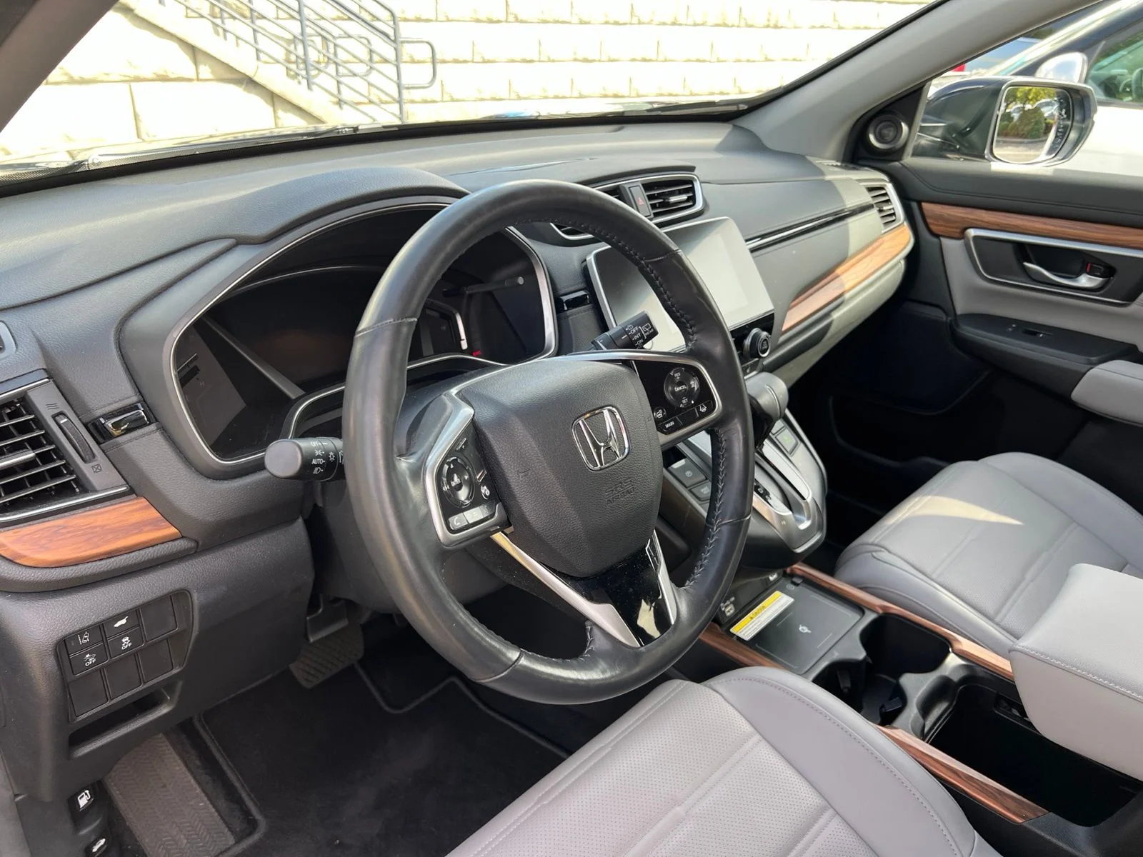 Used 2020 Aegean Blue Metallic Honda Touring image 11