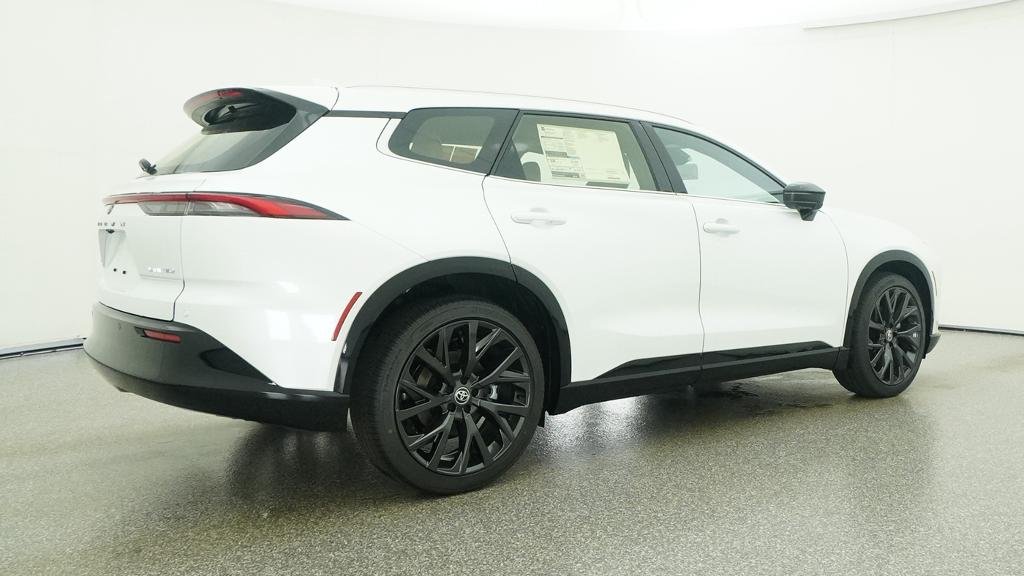 New 2026 Oxygen White Toyota Limited image 45