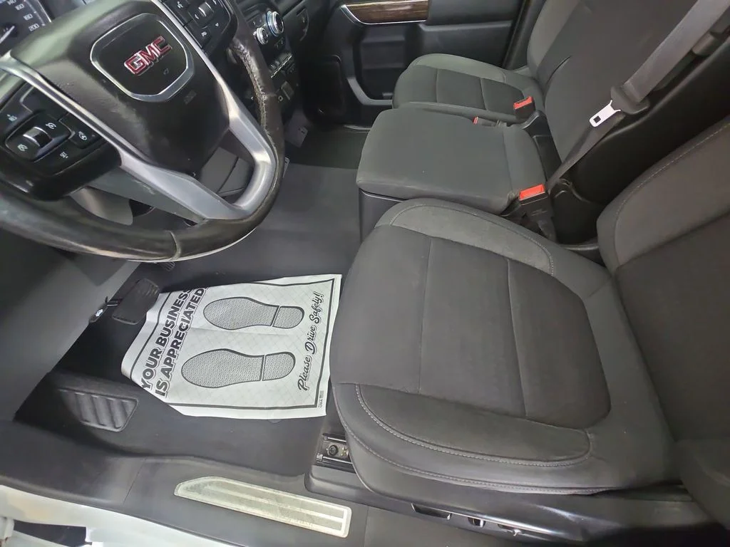 Used 2021 White GMC Elevation image 26