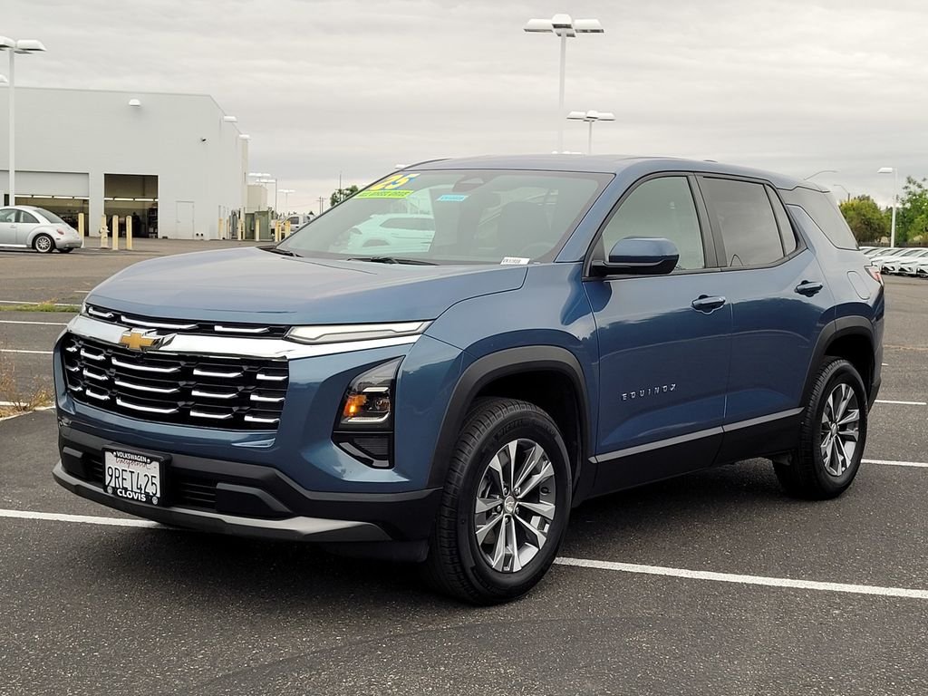 2025 Chevrolet Equinox LT - Photo 10