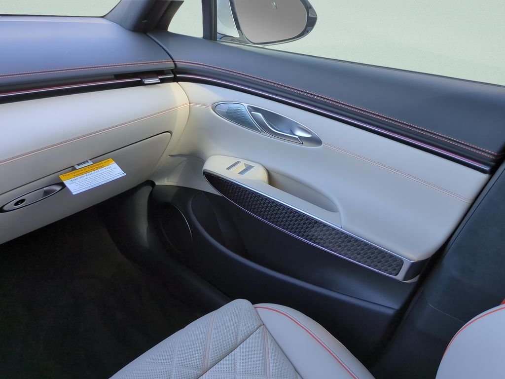 2026 GENESIS GV70 Sport Prestige - Photo 16