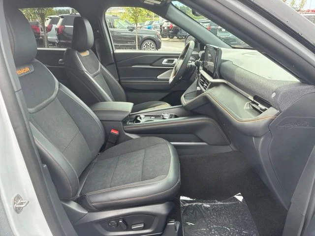 New 2026 White Ford Tremor image 29