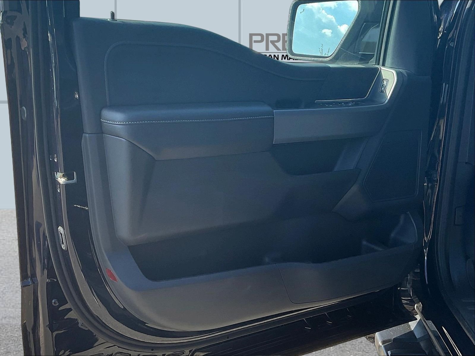 Used 2026 Blue Ford XLT image 22