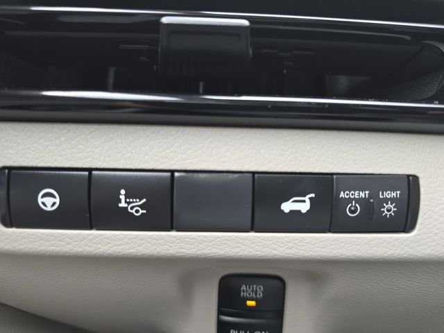 New 2026 Everest White Pearl TriCoat Nissan Platinum image 10