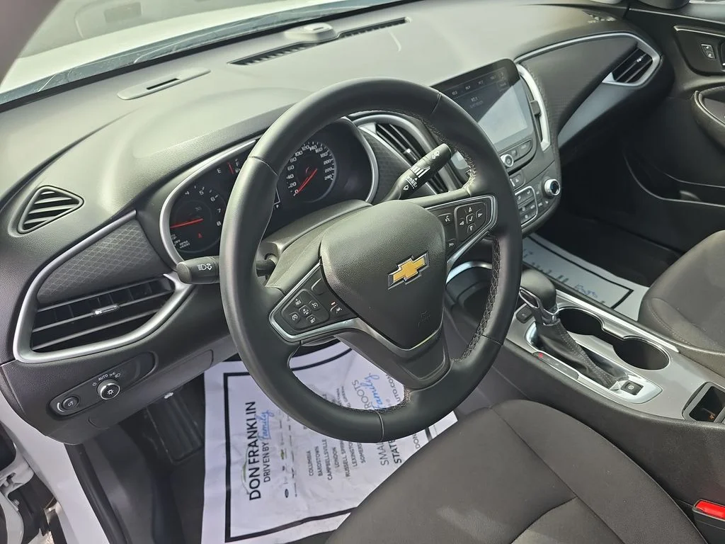 Used 2024 White Chevrolet LT image 20