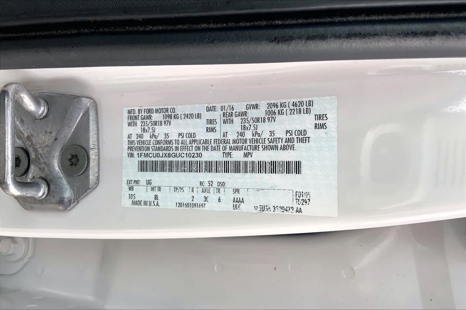 Used 2016 White Platinum Metallic Tri-Coat Ford Titanium image 36