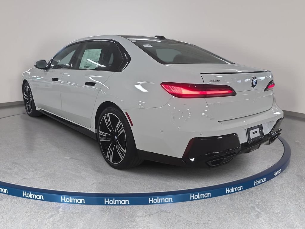 New 2026 Alpine White BMW 760i xDrive image 6
