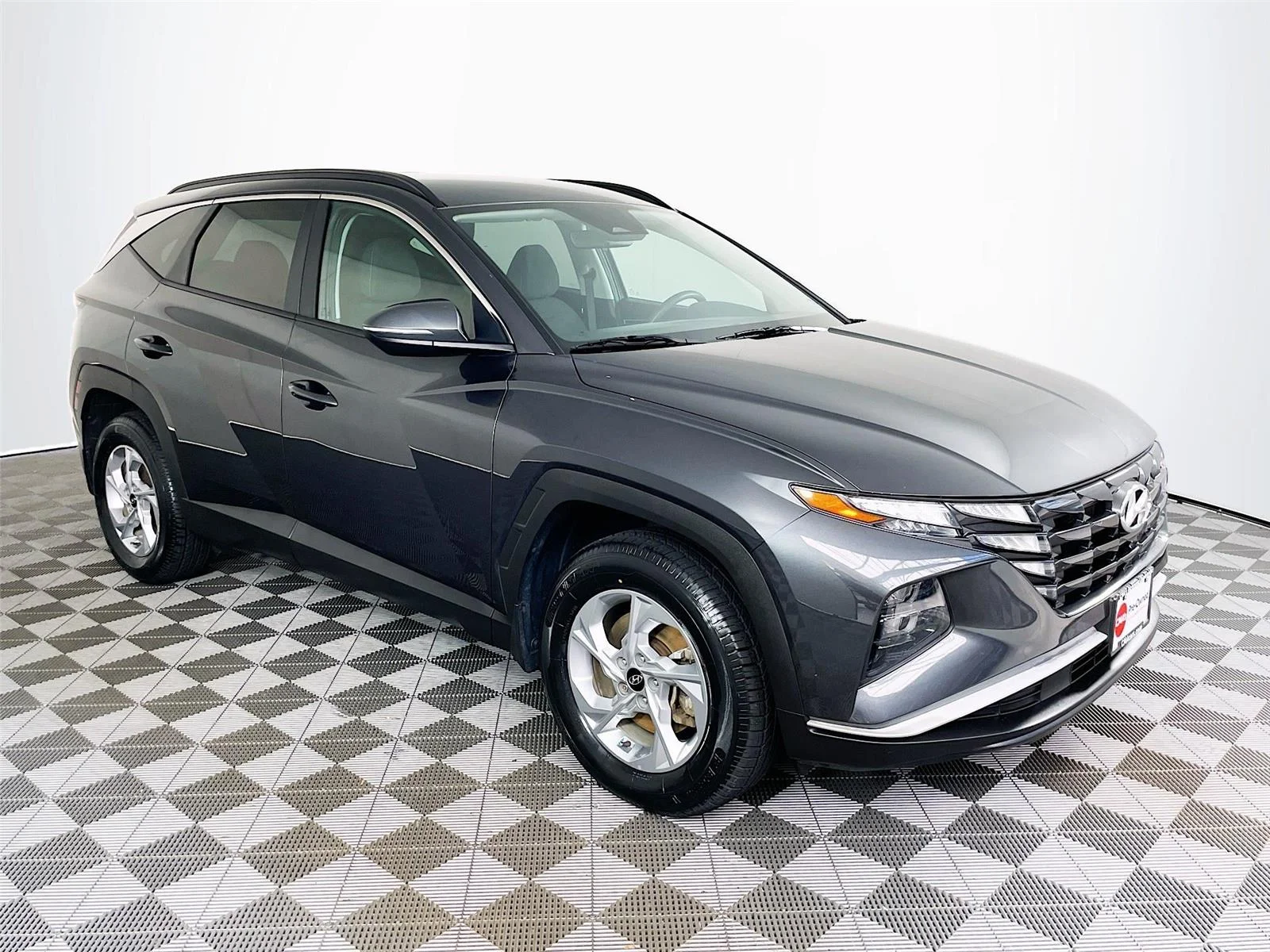 Used 2023 Portofino Gray Hyundai SEL image 1
