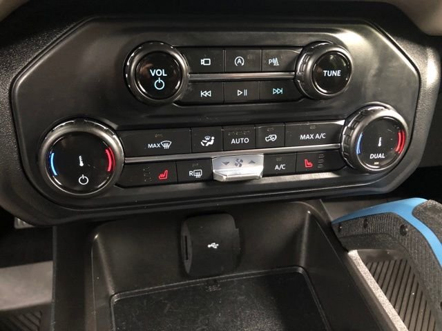 Used 2022 Oxford White Ford Wildtrak image 30