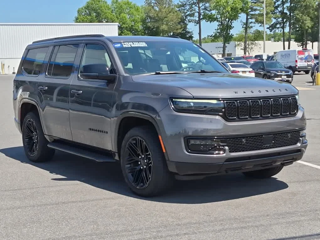 Used 2024 Baltic Gray Metallic Clearcoat Jeep Series II Carbide image 2