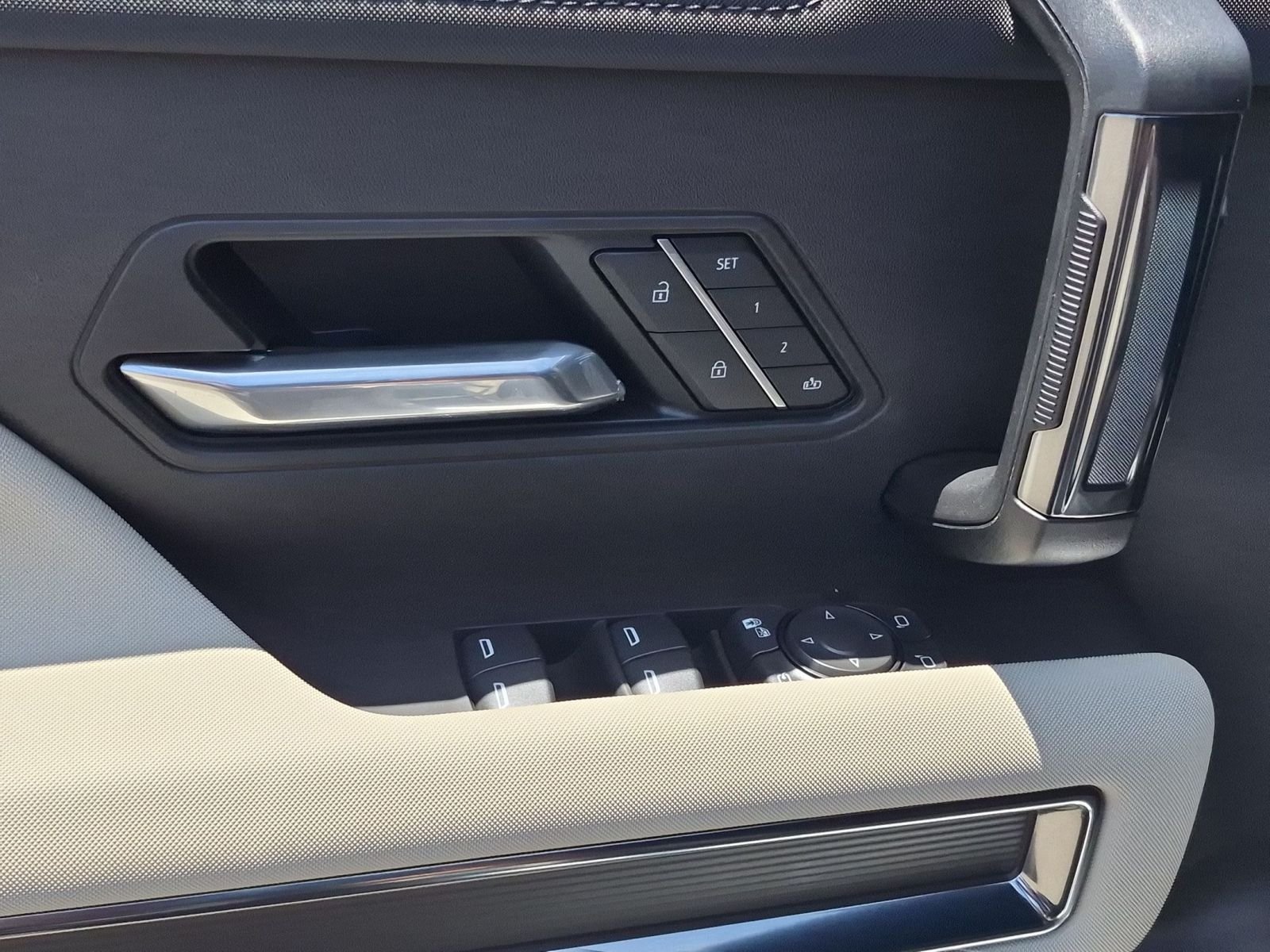 2026 GMC HUMMER EV 2X - Photo 22