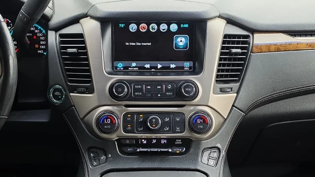 Used 2017 Onyx Black GMC Denali image 8