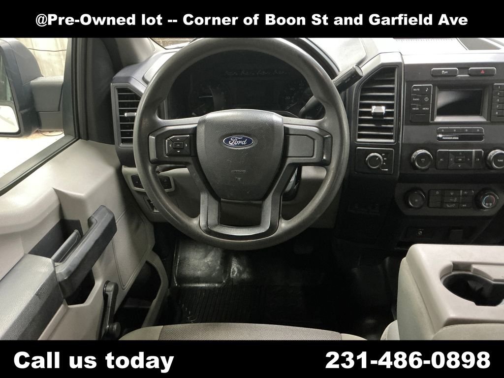 Used 2017 White Ford XL image 17