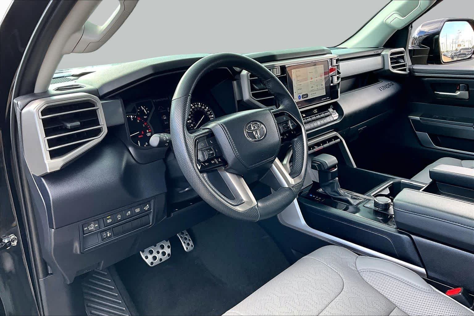 Used 2024 Midnight Black Metallic Toyota SR5 image 18