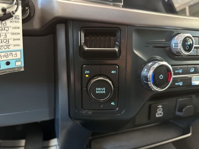 Used 2025 Blue Metallic Ford XLT image 22