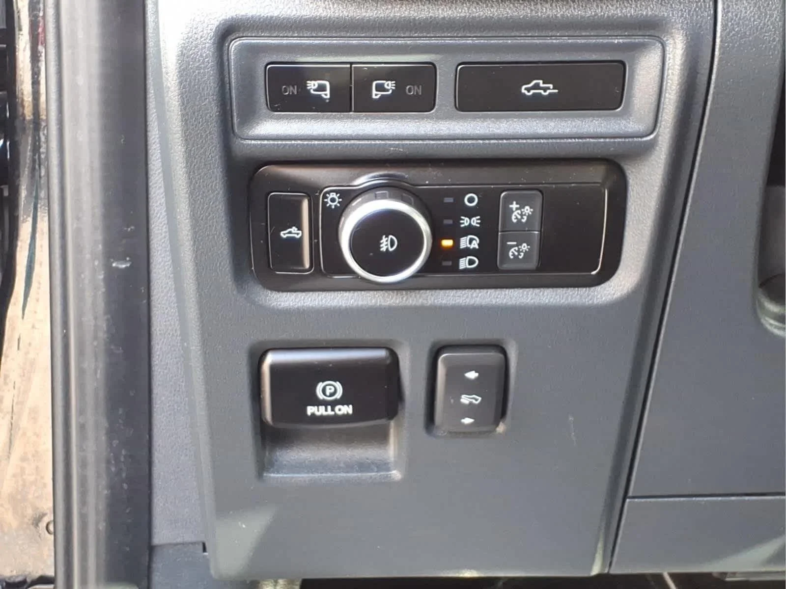 Used 2023 Agate Black Ford LARIAT image 12