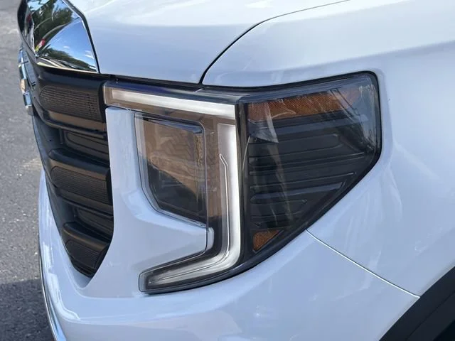 New 2026 Summit White GMC Pro image 9