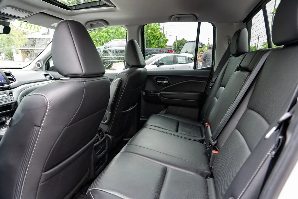 Used 2021  Honda RTL image 23