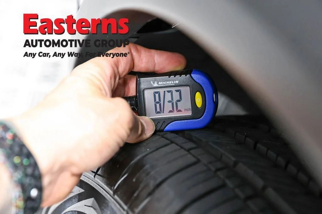 Used 2023 Black Nissan SV image 30