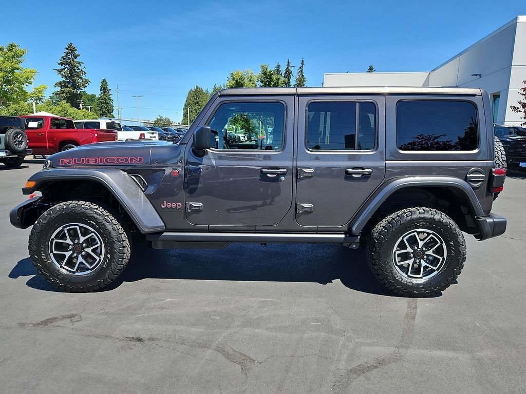 New 2026 Granite Crystal Metallic Clear-Coat Exterior Paint Jeep Rubicon image 3