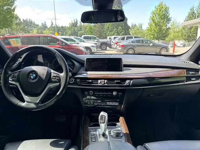 Used 2017 Dark Graphite BMW xDrive35i image 10