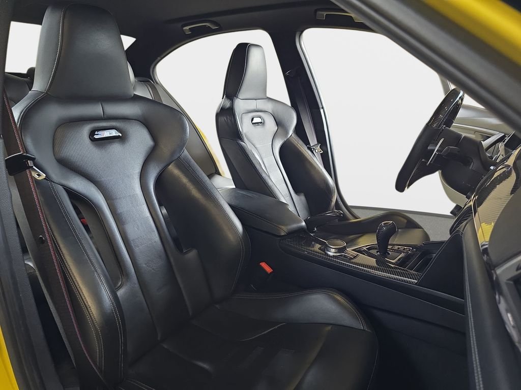 Used 2018 Yellow BMW Base image 12