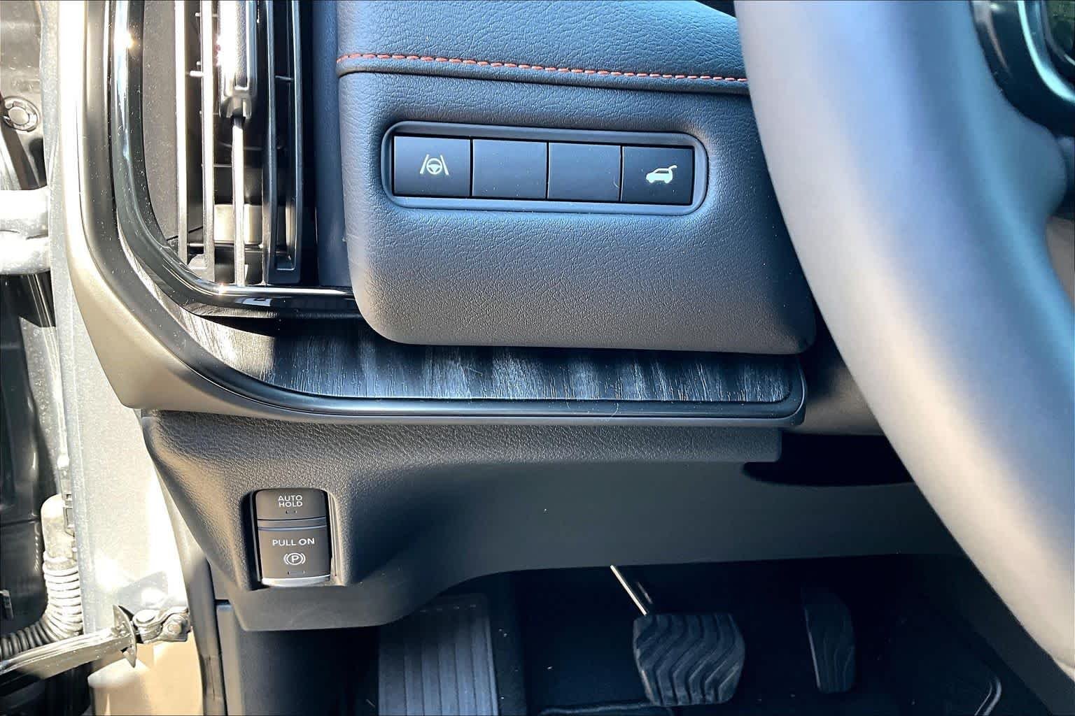 New 2026 Gun Metallic Nissan PRO-4X image 15