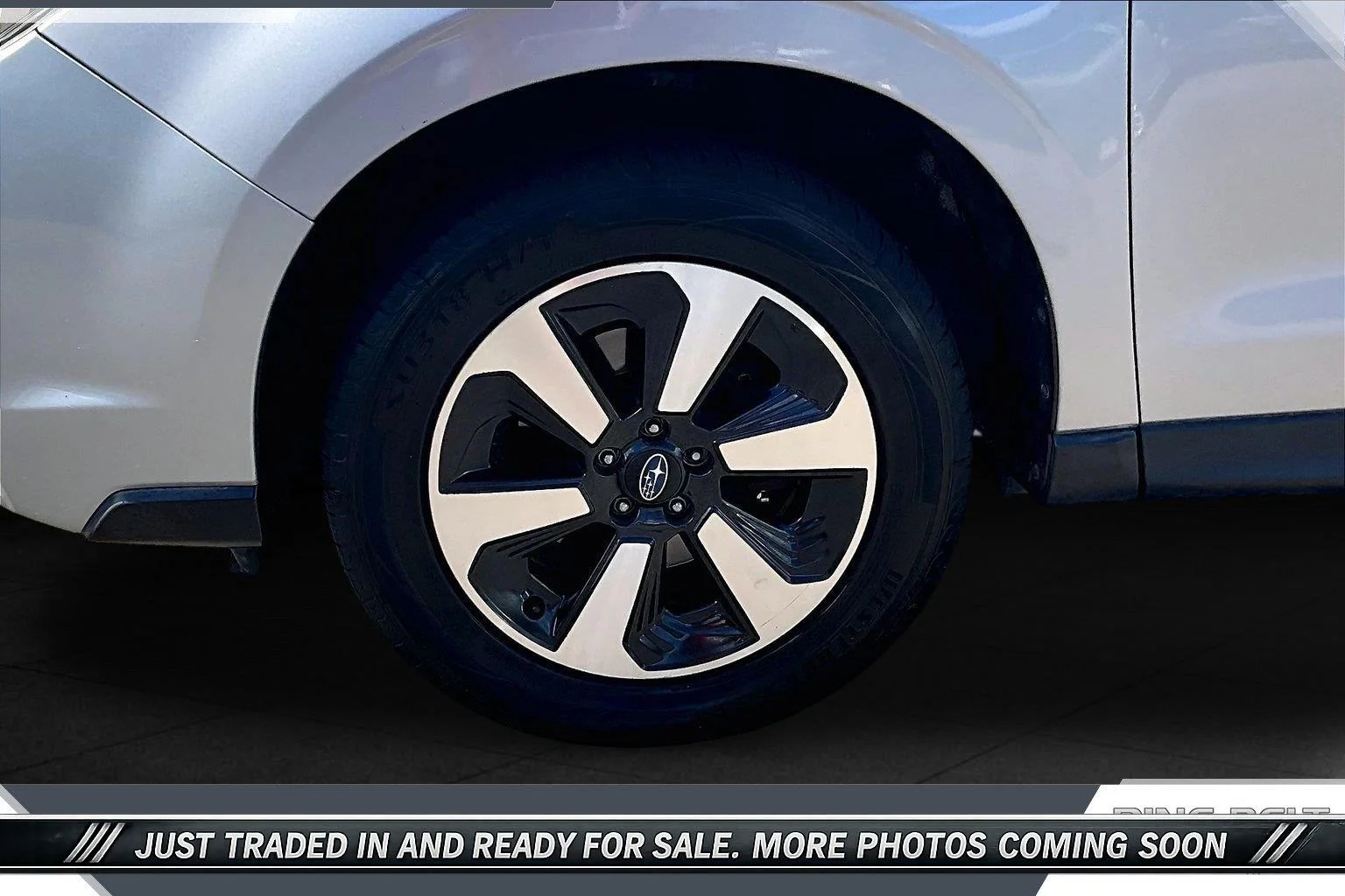 Used 2018 Silver Subaru 2.5i Premium image 7