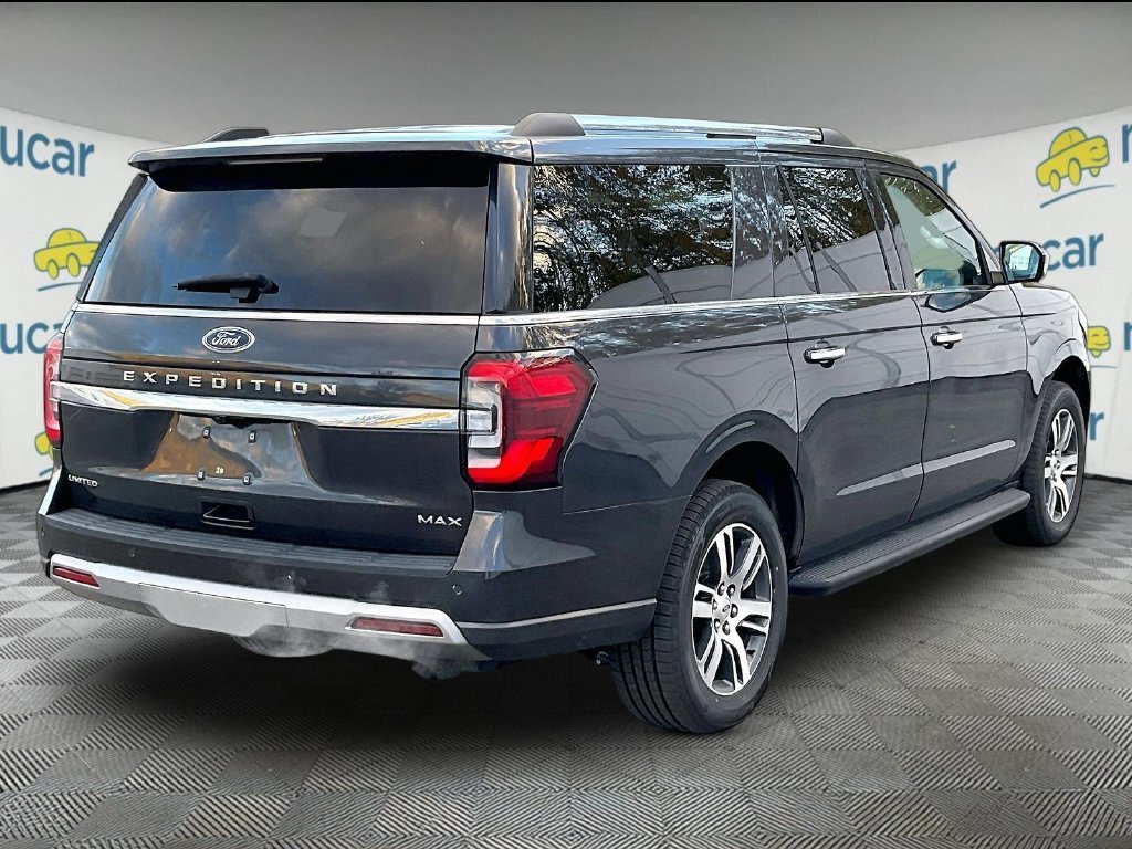 Used 2024 Gray Metallic Ford Limited image 6