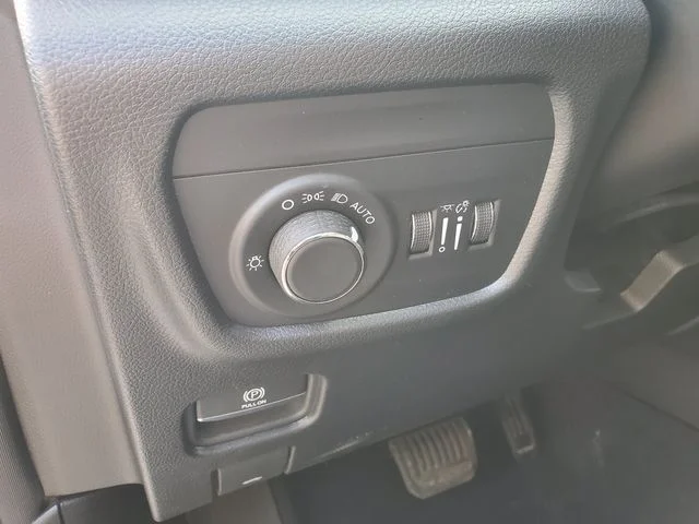 Used 2024 White Jeep Altitude X image 20