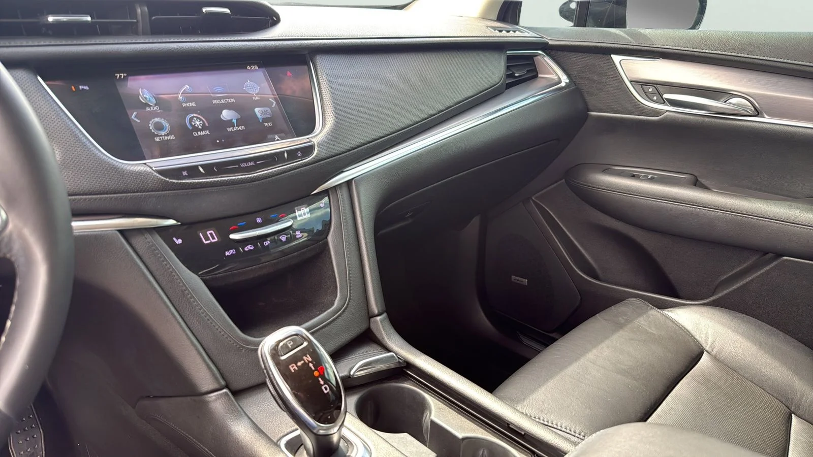 Used 2017 Black Cadillac Luxury image 18